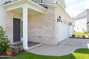 featured image of 2020 Leighton Dr #A