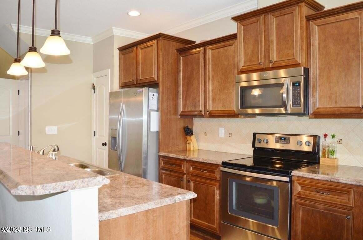 2020 Leighton Dr #A - Photo 4 of 20