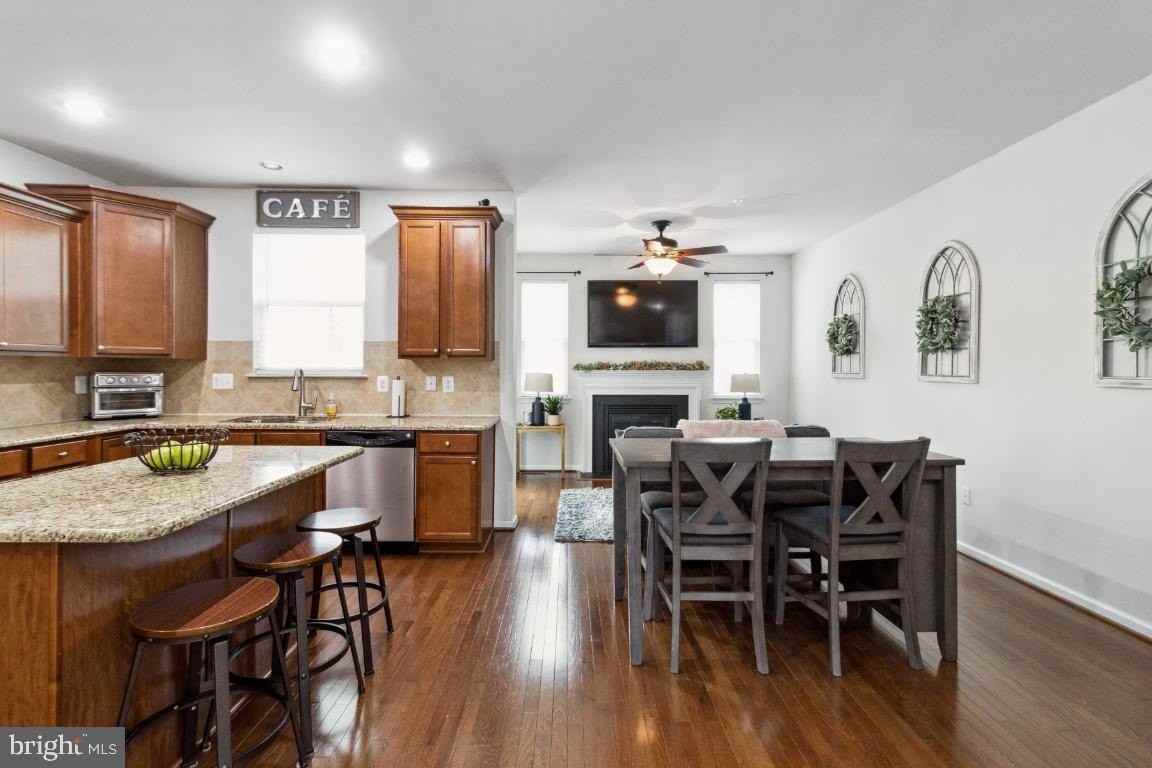 7364 Mockingbird Cir - Photo 4 of 50