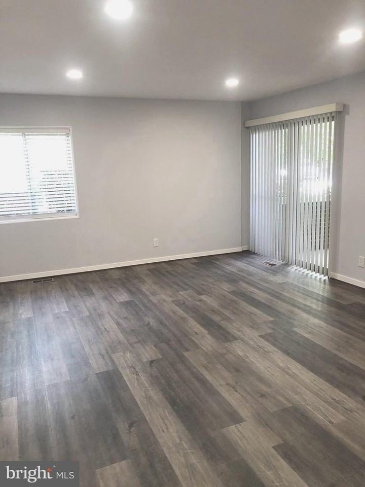 29 Stonehenge Cir - Photo 5 of 26