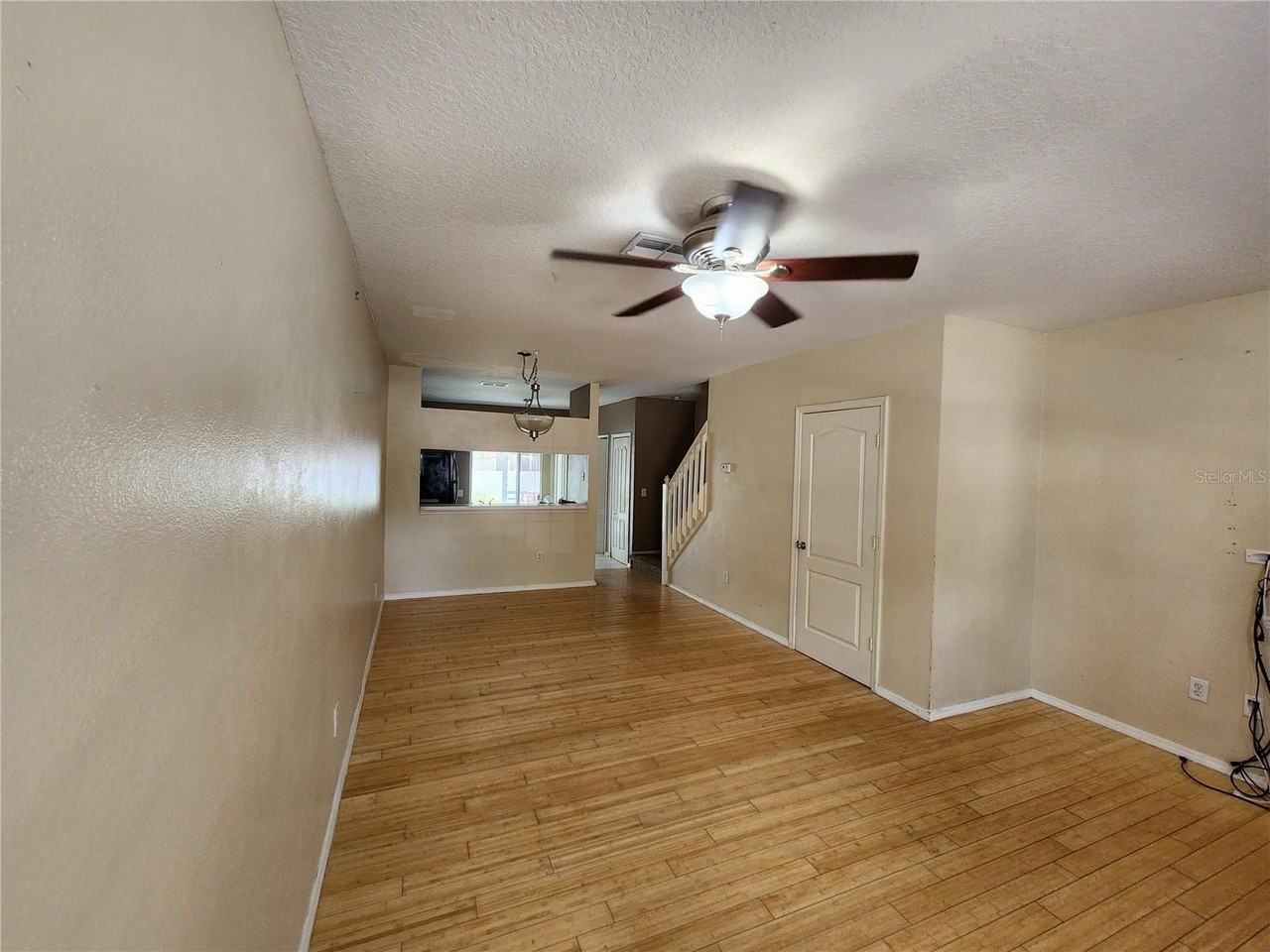 1317 Throckmorton Dr - Photo 5 of 27