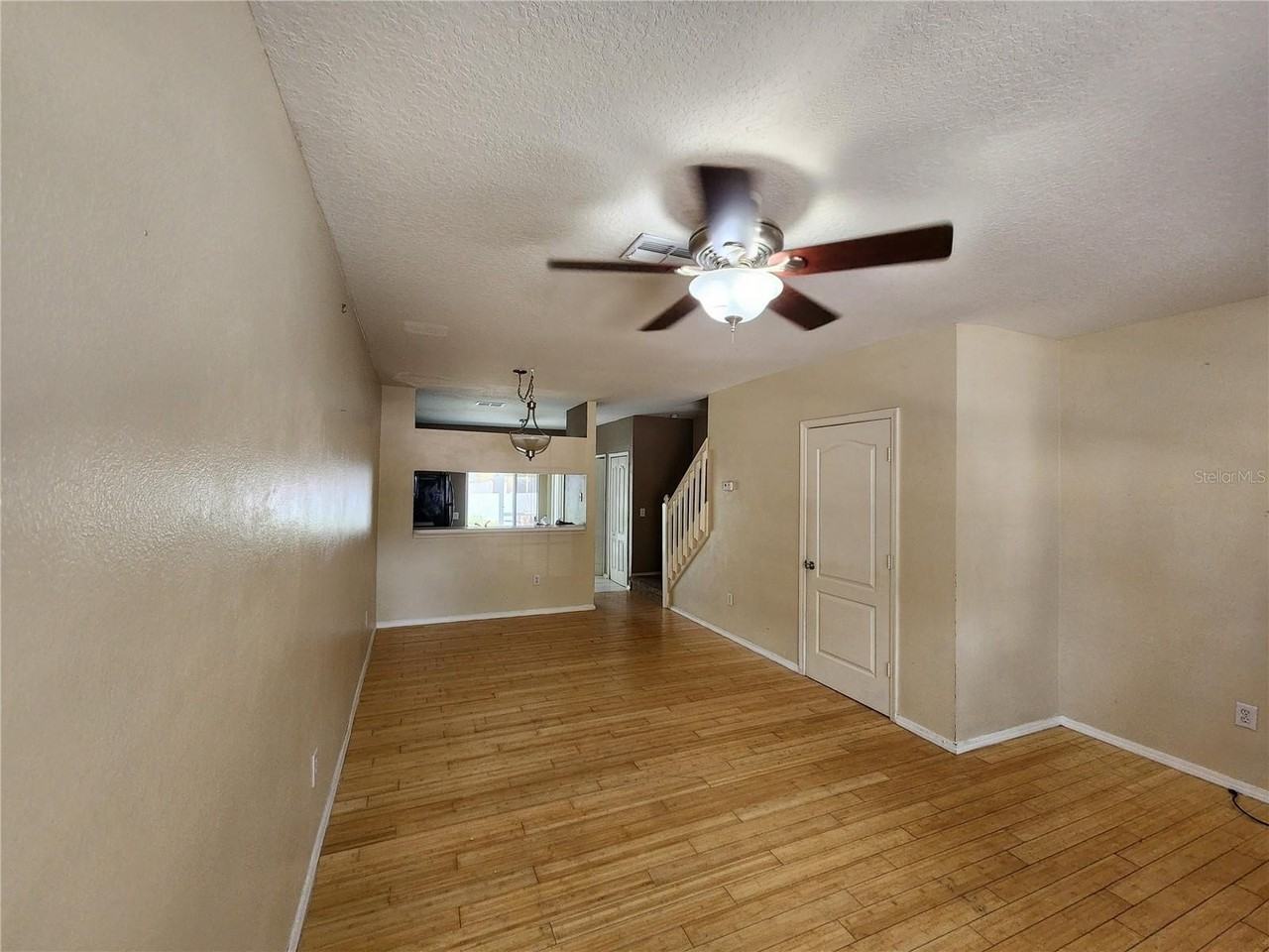 1317 Throckmorton Dr - Photo 6 of 27