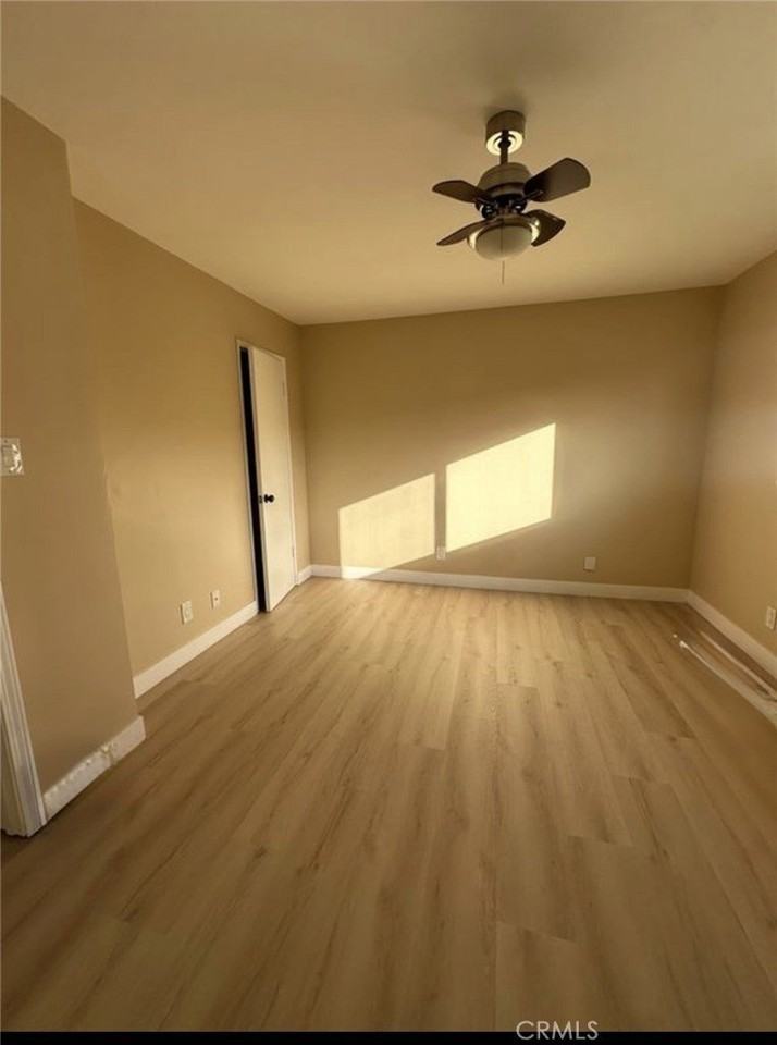 10002 Saint Stephen Cir - Photo 7 of 37