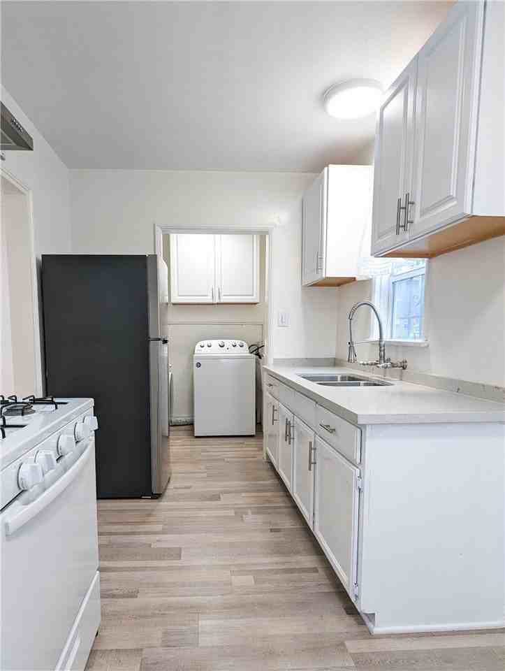 6101 S Hobart Blvd - Photo 2 of 13