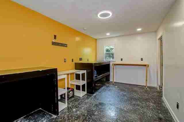 1849 Redwood Dr - Photo 6 of 32