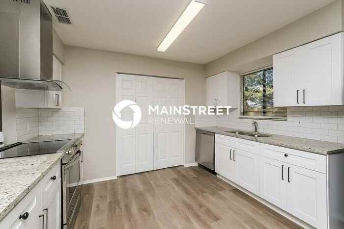 4721 Naftis Ln - Photo 6 of 16