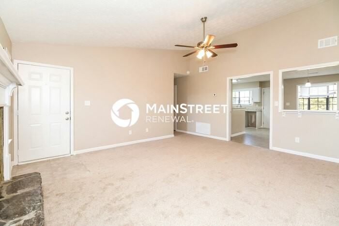 423 Brookfield Way - Photo 4 of 16