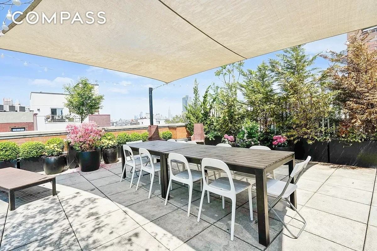 150 S 1st St #3B - Photo 7 of 11