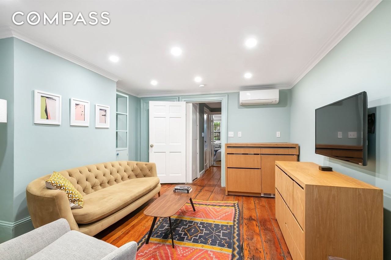 109 Bedford St #1 - Photo 4 of 9
