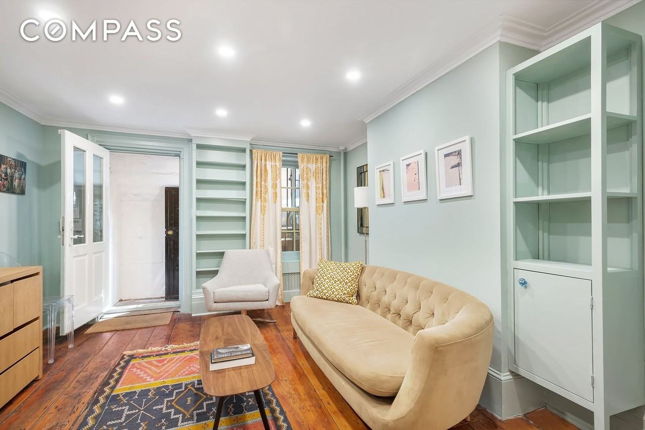 109 Bedford St #1 - Photo 6 of 9