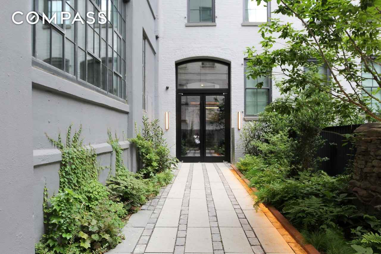 168 Plymouth St #5D - Photo 4 of 5
