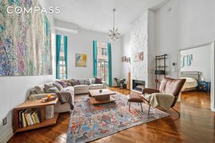 121 W 20th St #3C - Photo 1 of 1