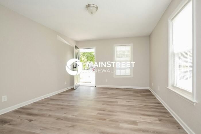 412 Kirkland St - Photo 5 of 16