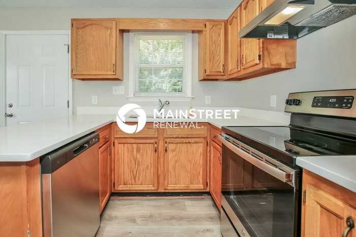 412 Kirkland St - Photo 7 of 16