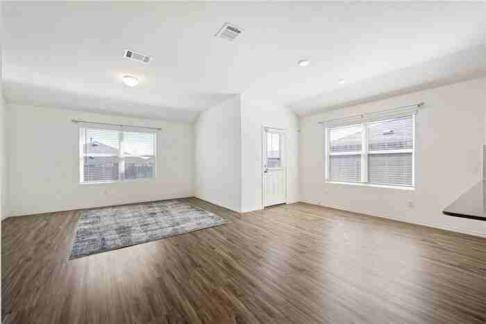 21317 Wilmiller Ln - Photo 3 of 20