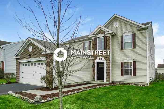 32 Hawthorne Dr - Photo 4 of 17