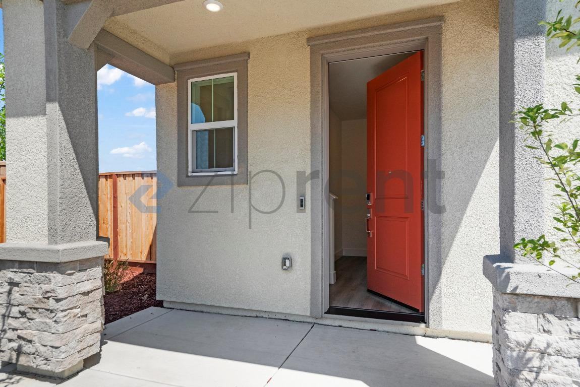 1961 Ariana Pl - Photo 4 of 25