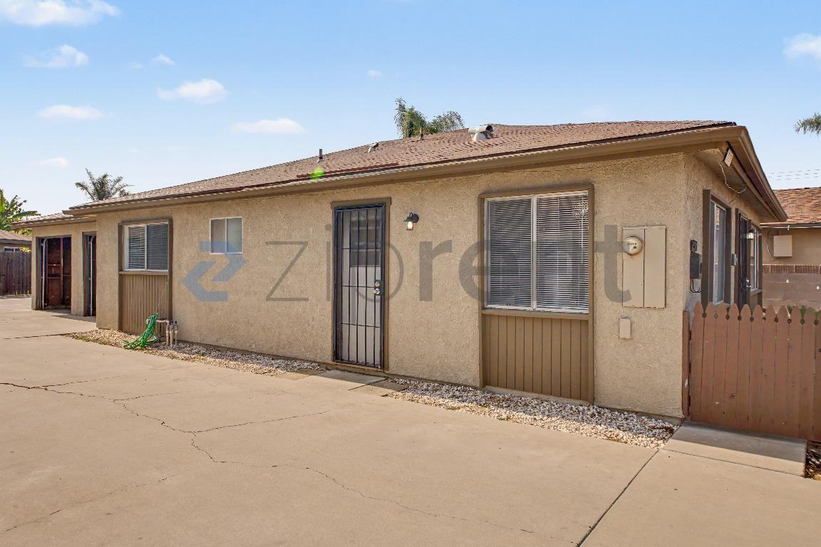 15153 1/4 Woodruff Pl - Photo 4 of 24