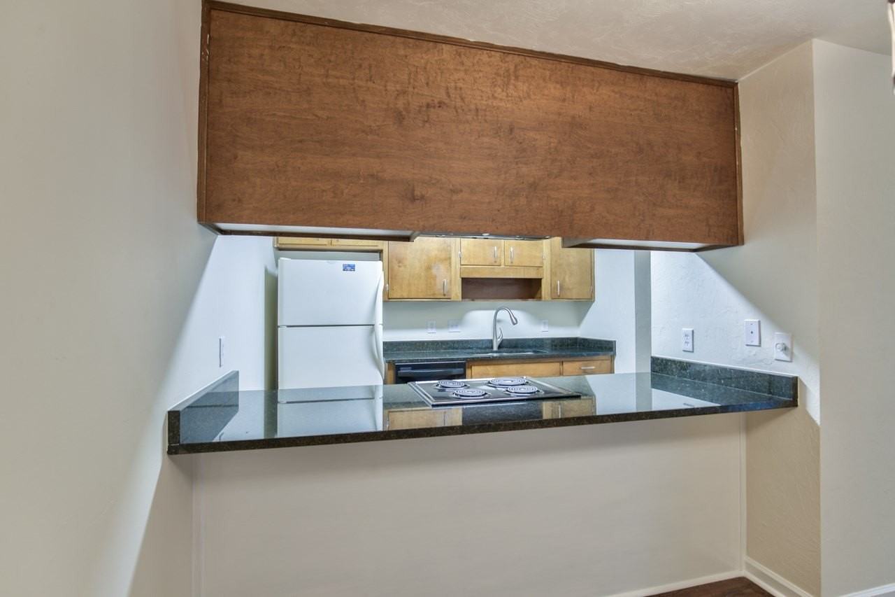 1219 Crestview Ave #A - Photo 5 of 17