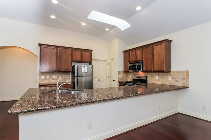 229 Highland Village Ln - Photo 7 of 21