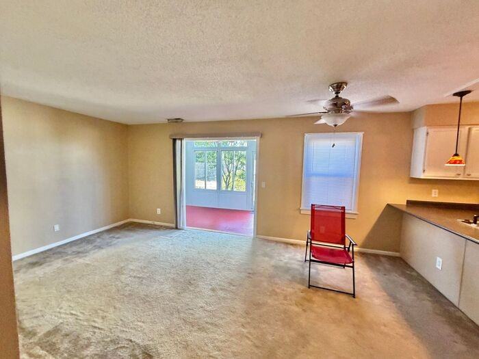 2720 S 17th St #B - Photo 6 of 20