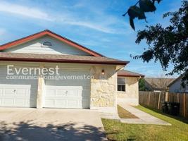 featured image of 1011 Iola Dr