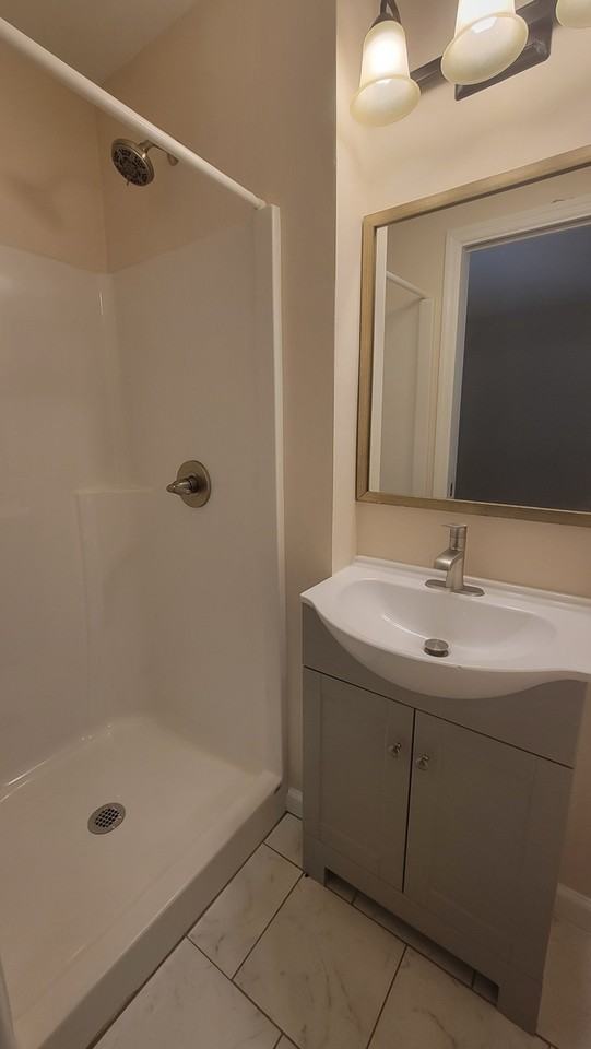 111 Todd Branch Dr - Photo 4 of 12