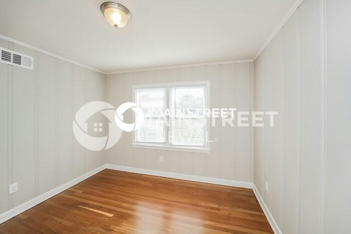 4045 Faronia Dr - Photo 6 of 16