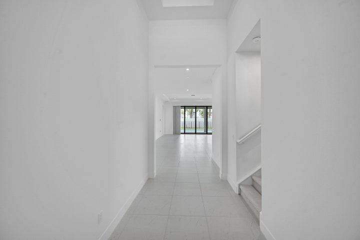 9520 Saint Germain Drive - Photo 7 of 8