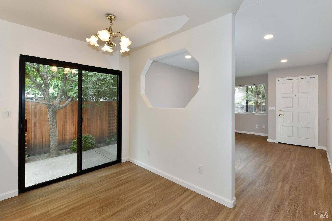2833 Marin St - Photo 6 of 20