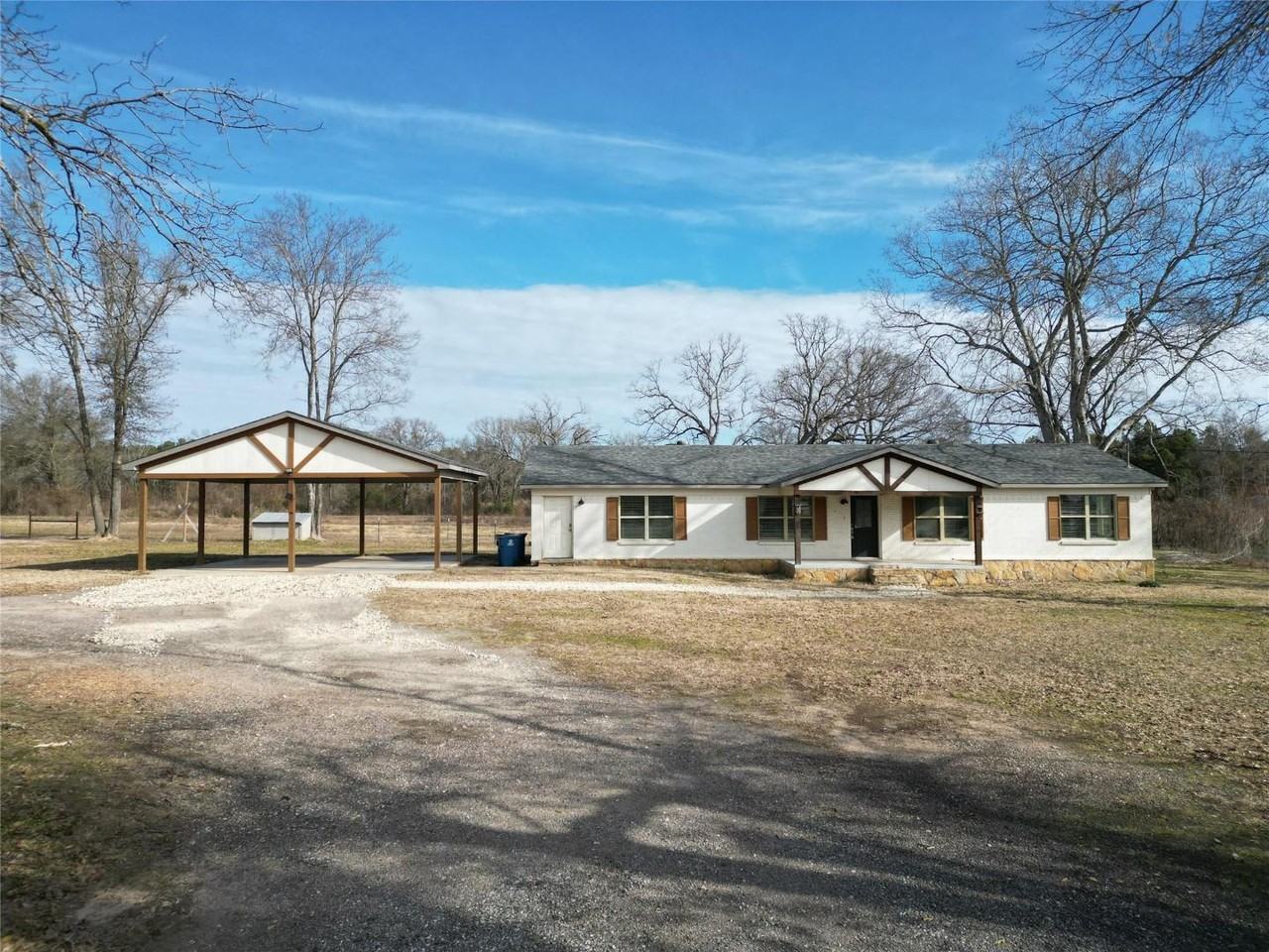 12817 Us Highway 175 E - Photo 3 of 11