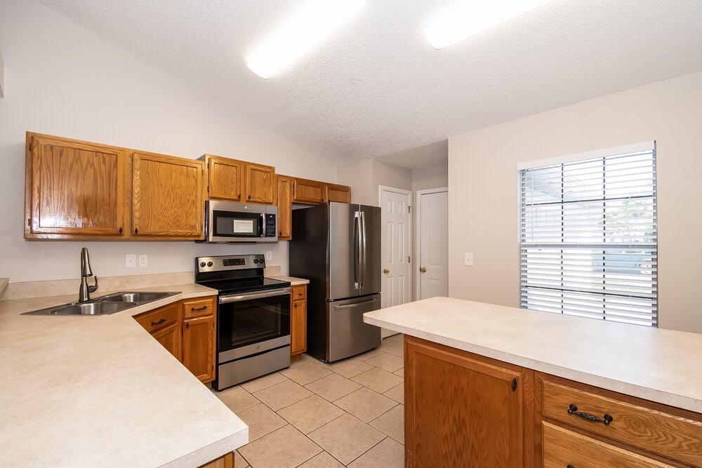 492 Heron Nest Pt - Photo 4 of 13