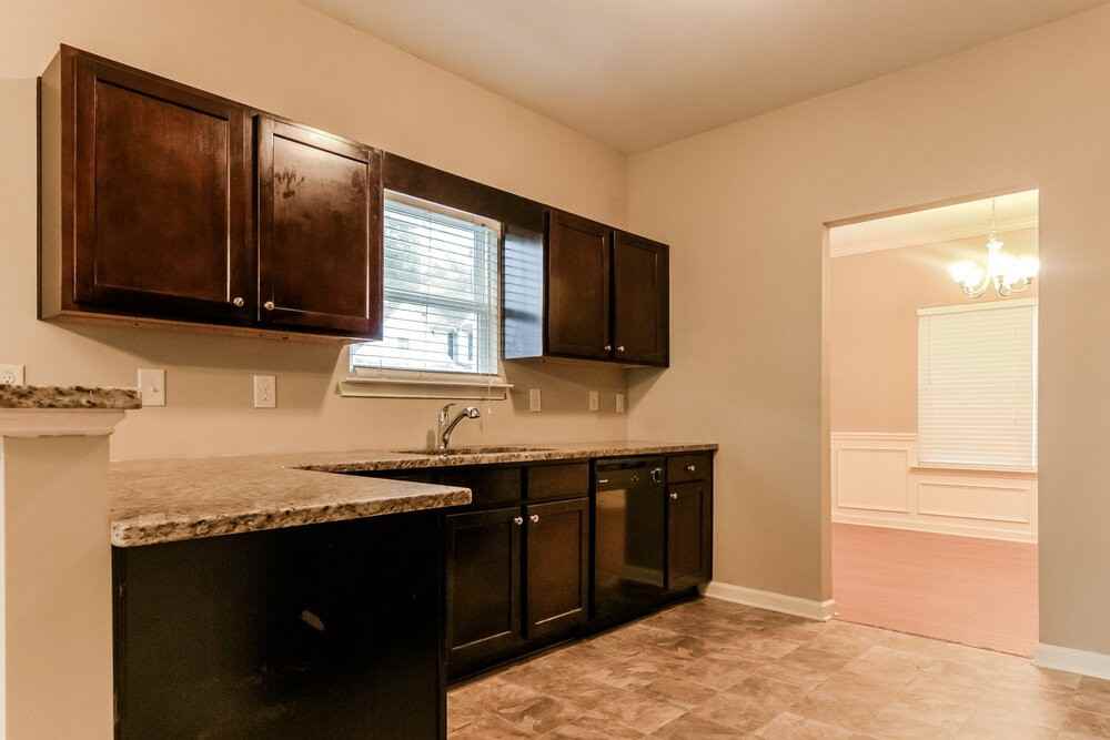 107 Crescent Woode Way - Photo 7 of 17