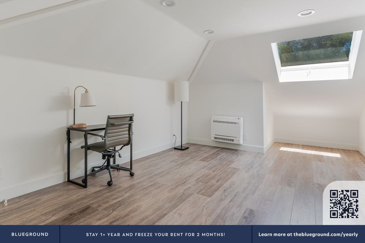 715 Everett Avenue - Photo 7 of 36