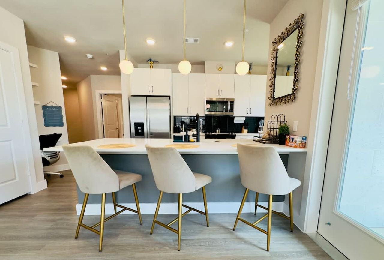 12208 Tech Ridge Blvd #1490132P - Photo 4 of 48