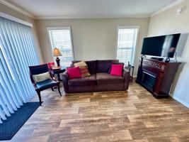 featured image of 865 Nettles Blvd