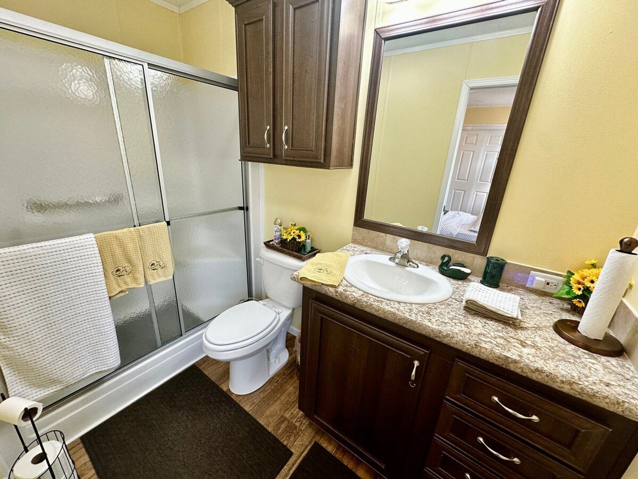 865 Nettles Blvd #1537492P - Photo 7 of 18