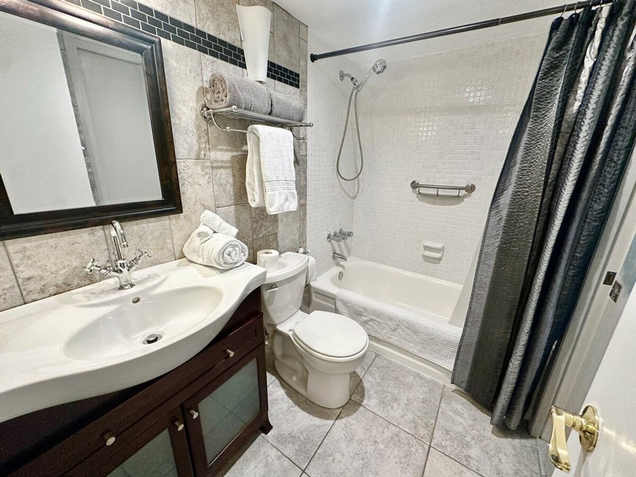 3492 Ne Causeway Blvd #1537520P - Photo 3 of 18
