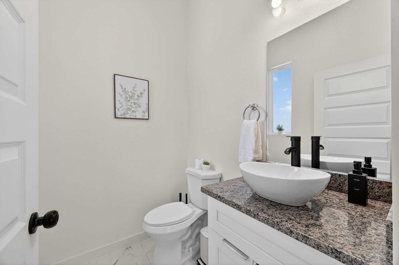 2908 El Fenice Ln #1538925P - Photo 5 of 26