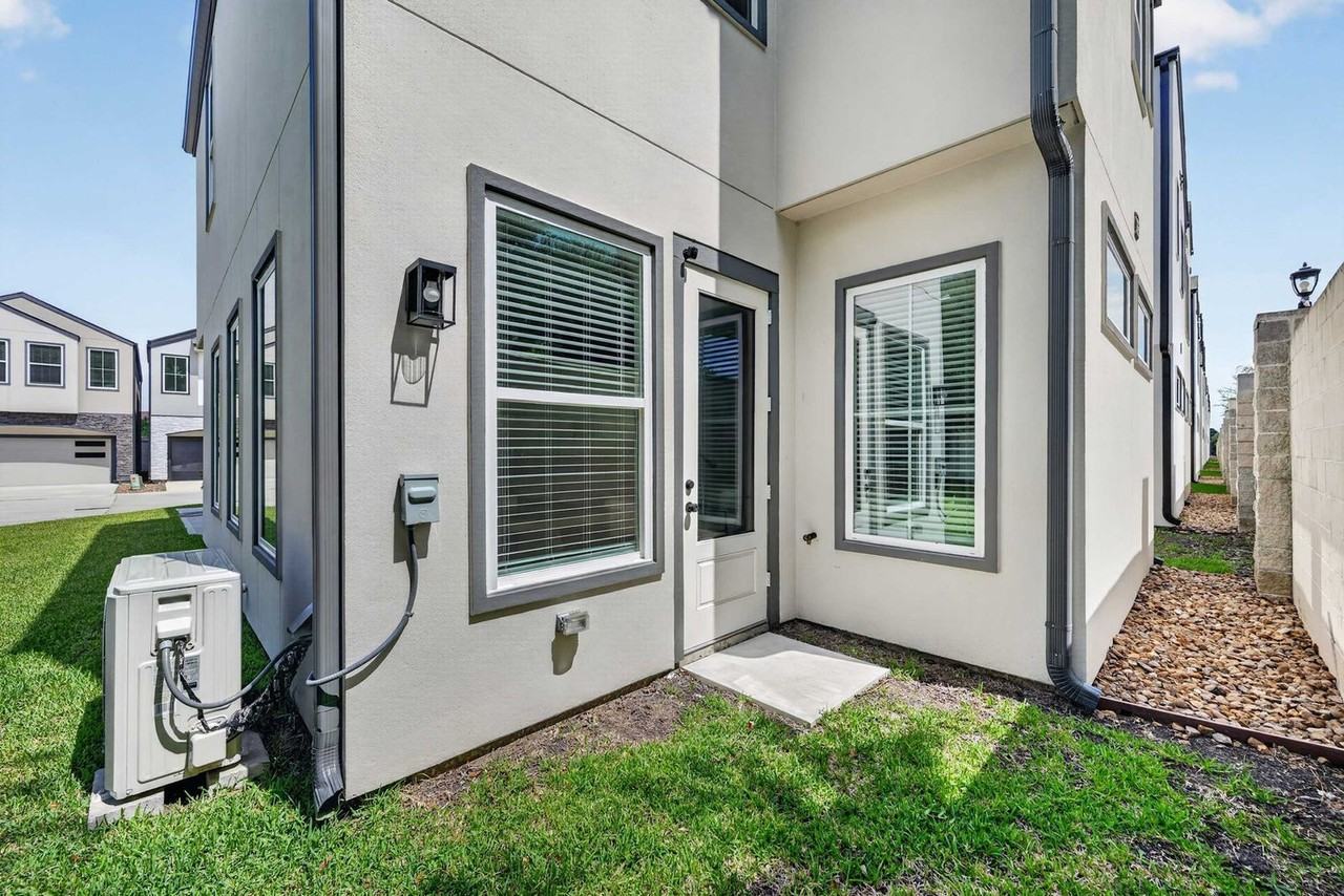 2908 El Fenice Ln #1538925P - Photo 6 of 26