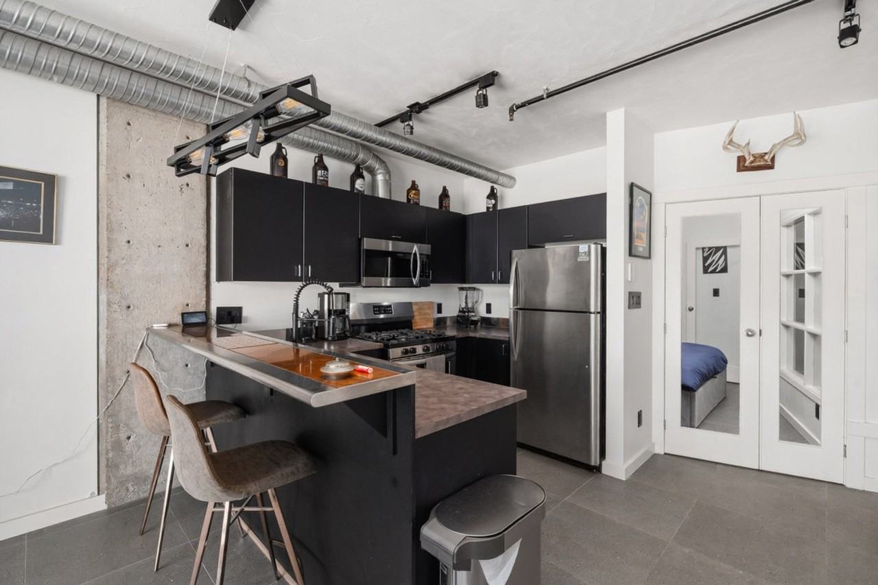 27 Alexander St #1532871P - Photo 4 of 8