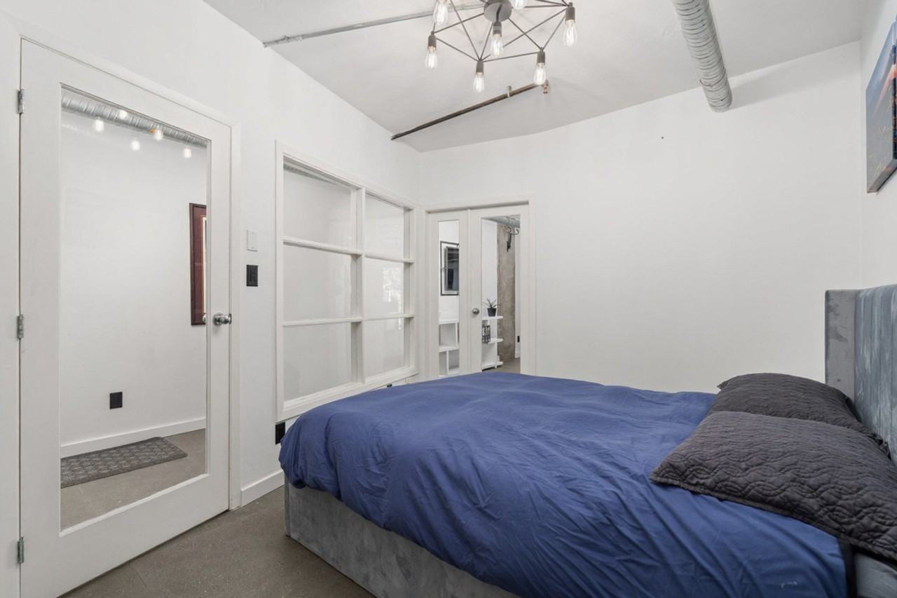 27 Alexander St #1532871P - Photo 5 of 8