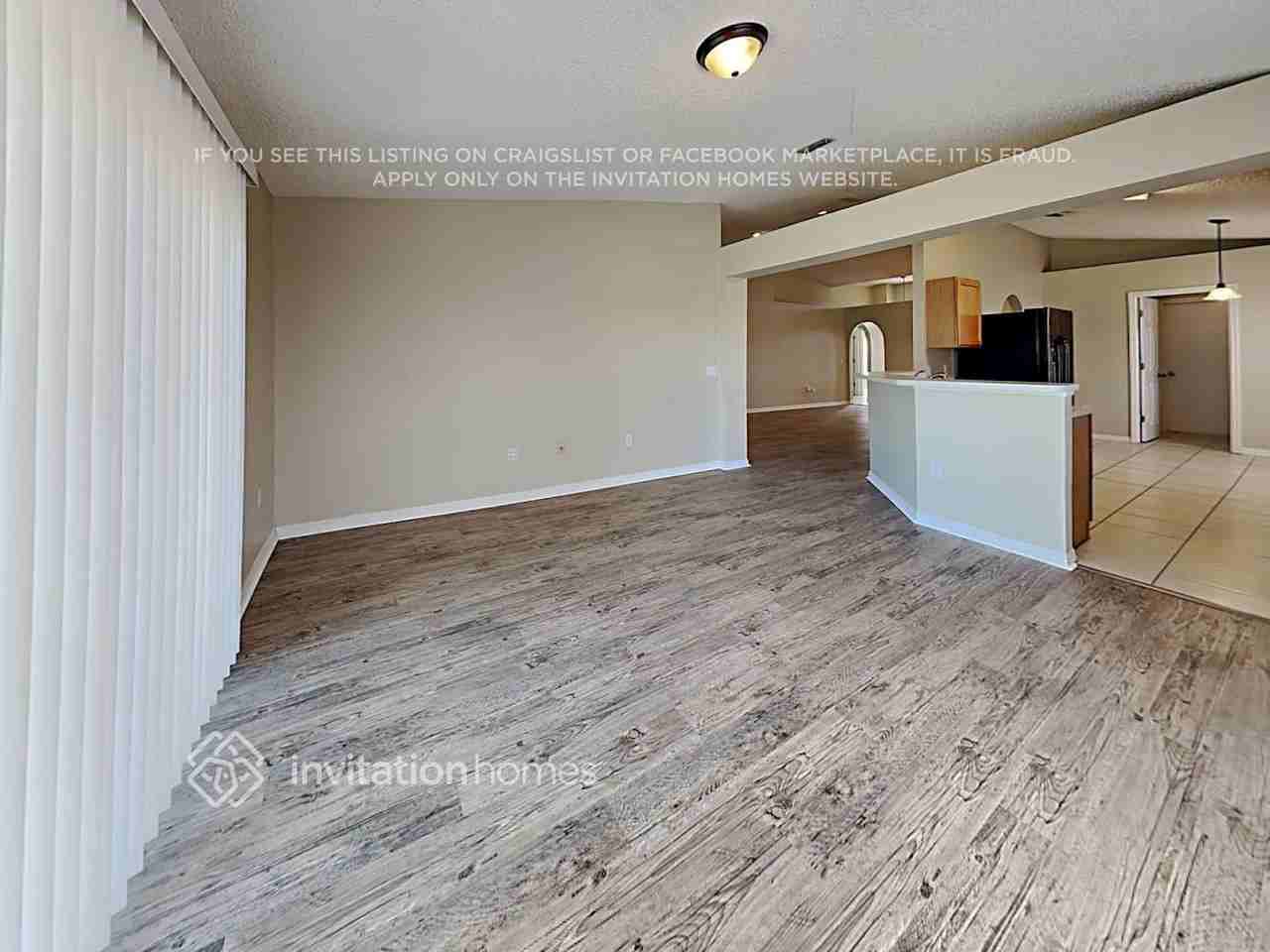 15955 Wilkinson Dr - Photo 7 of 19