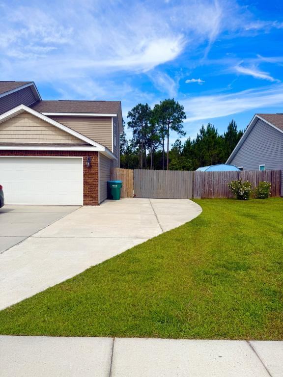 44 Whisperwood Ln - Photo 2 of 50