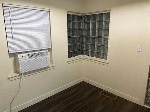 3712 Venice Rd #7 - Photo 4 of 6