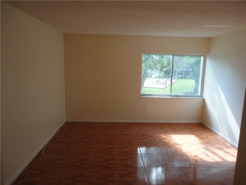 711 North Pine Island Road #206 - Photo 4 of 6