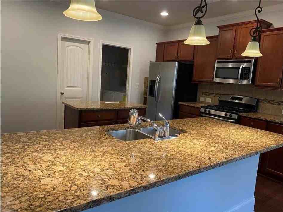 1030 Delo Ln - Photo 7 of 30