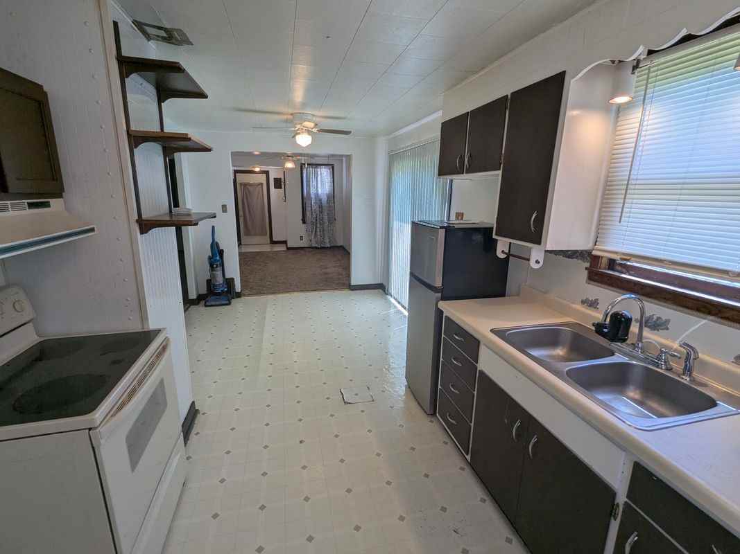 22085 586th Ave - Photo 4 of 14