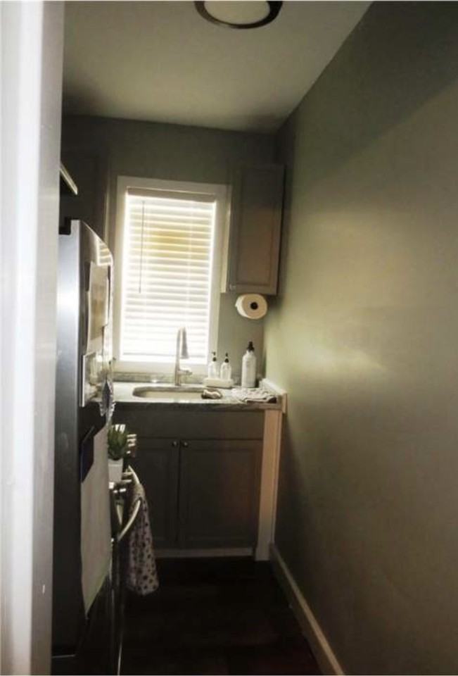 22 Woonsocket Hill Rd #1R - Photo 3 of 5