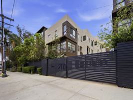 featured image of 2111 N Cahuenga Blvd #14